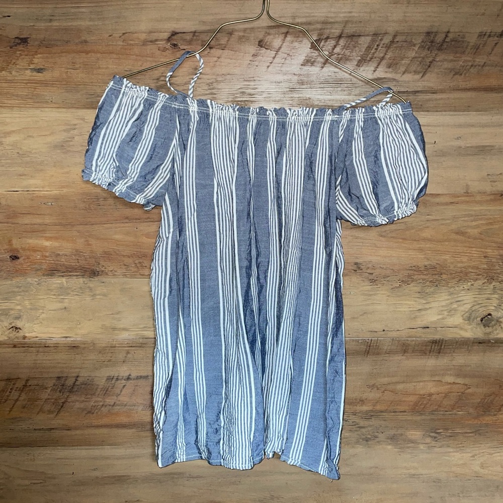 🌵Off the Shoulder Top